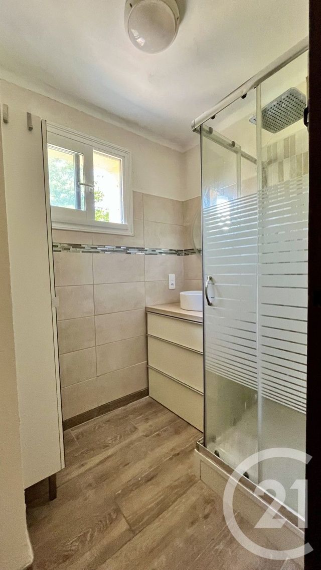 Appartement F3 &agrave; louer - 3 pi&egrave;ces - 60 m2 - Ales - 30 - LANGUEDOC-ROUSSILLON