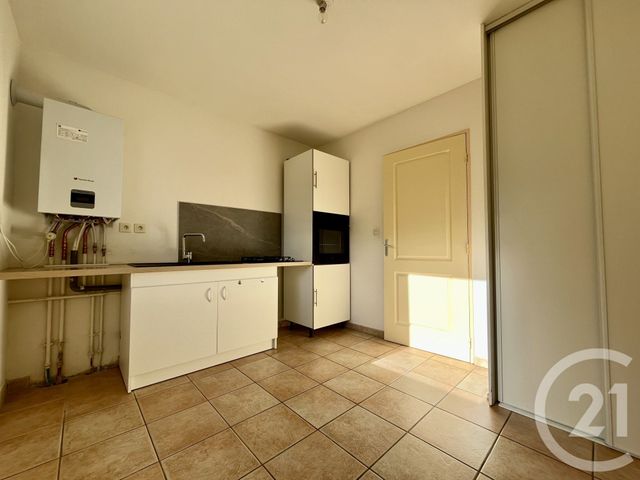 Maison &agrave; louer - 4 pi&egrave;ces - 100 m2 - Ales - 30 - LANGUEDOC-ROUSSILLON