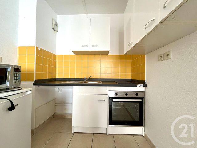 Appartement T2 à louer - 2 pièces - 33 m2 - Ales - 30 - LANGUEDOC-ROUSSILLON
