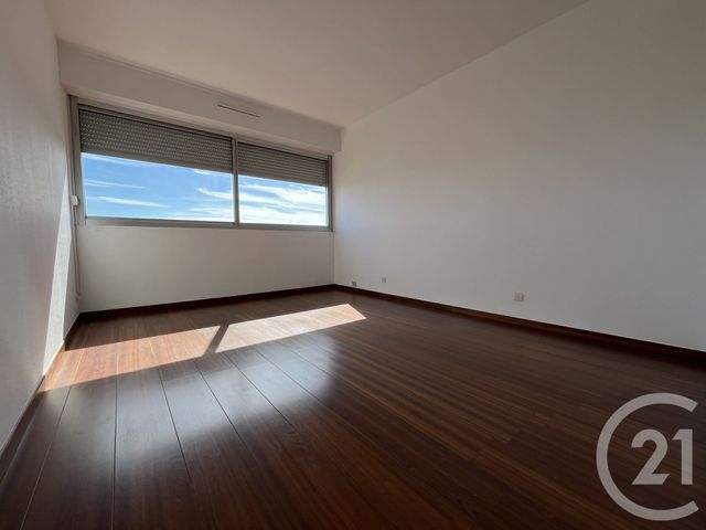 Appartement F3 &agrave; louer - 3 pi&egrave;ces - 70 m2 - Ales - 30 - LANGUEDOC-ROUSSILLON