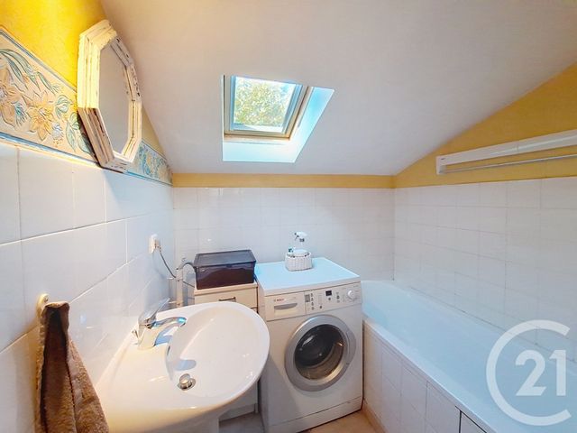 Appartement F4 à vendre - 6 pièces - 134,25 m2 - Ales - 30 - LANGUEDOC-ROUSSILLON