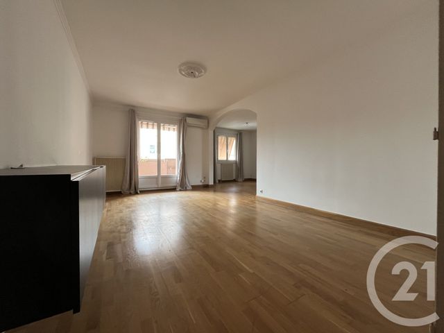 Appartement F3 à louer - 3 pièces - 79,80 m2 - Ales - 30 - LANGUEDOC-ROUSSILLON