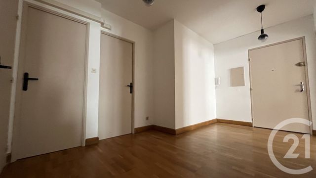 Appartement F3 à louer - 3 pièces - 79,80 m2 - Ales - 30 - LANGUEDOC-ROUSSILLON