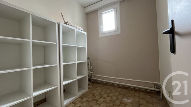 Appartement F3 à louer - 3 pièces - 79,80 m2 - Ales - 30 - LANGUEDOC-ROUSSILLON