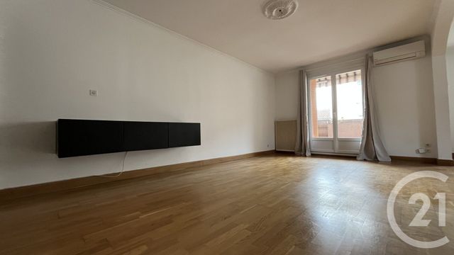 Appartement F3 à louer - 3 pièces - 79,80 m2 - Ales - 30 - LANGUEDOC-ROUSSILLON