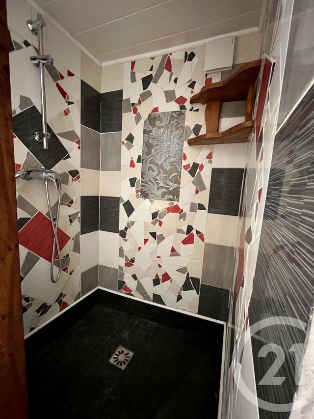 Appartement Studio &agrave; louer - 1 pi&egrave;ce - 22,15 m2 - Ales - 30 - LANGUEDOC-ROUSSILLON