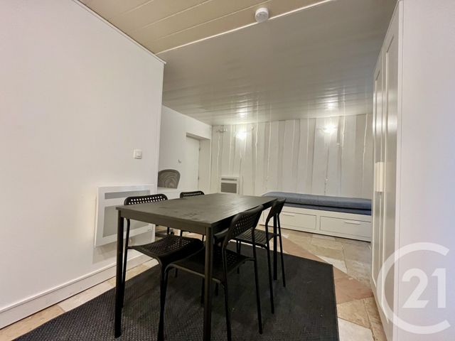 Appartement Studio &agrave; louer - 1 pi&egrave;ce - 22,15 m2 - Ales - 30 - LANGUEDOC-ROUSSILLON