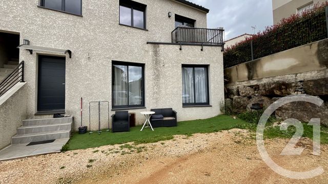 Appartement F2 &agrave; louer - 2 pi&egrave;ces - 54 m2 - Ales - 30 - LANGUEDOC-ROUSSILLON