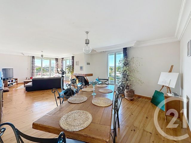 Maison à vendre - 7 pièces - 220,97 m2 - St Hilaire De Brethmas - 30 - LANGUEDOC-ROUSSILLON