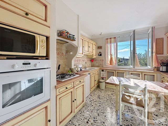 Maison à vendre - 7 pièces - 220,97 m2 - St Hilaire De Brethmas - 30 - LANGUEDOC-ROUSSILLON