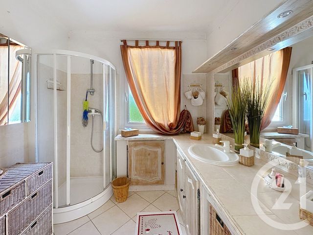 Maison à vendre - 7 pièces - 220,97 m2 - St Hilaire De Brethmas - 30 - LANGUEDOC-ROUSSILLON