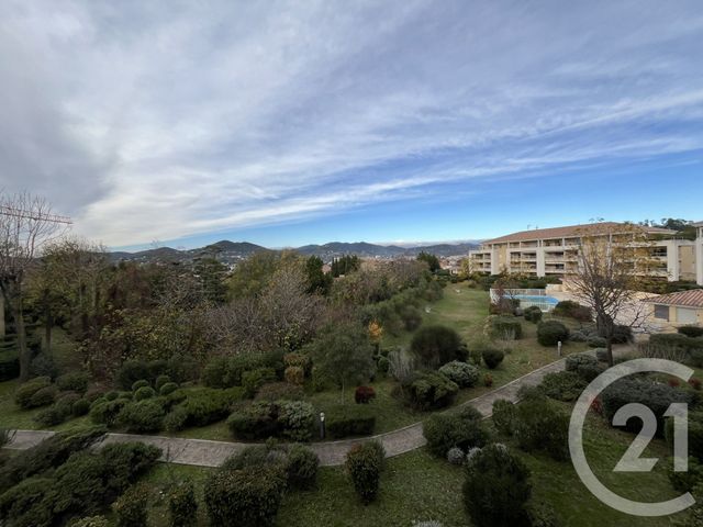 Appartement F2 à louer - 2 pièces - 43 m2 - Ales - 30 - LANGUEDOC-ROUSSILLON