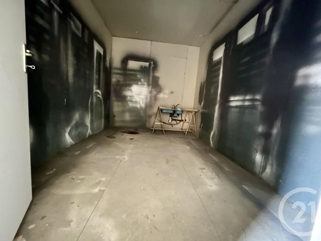 Parking à louer - 100 m2 - St Hilaire De Brethmas - 30 - LANGUEDOC-ROUSSILLON