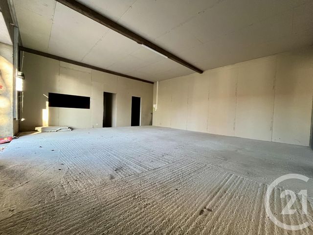 Parking à louer - 100 m2 - St Hilaire De Brethmas - 30 - LANGUEDOC-ROUSSILLON