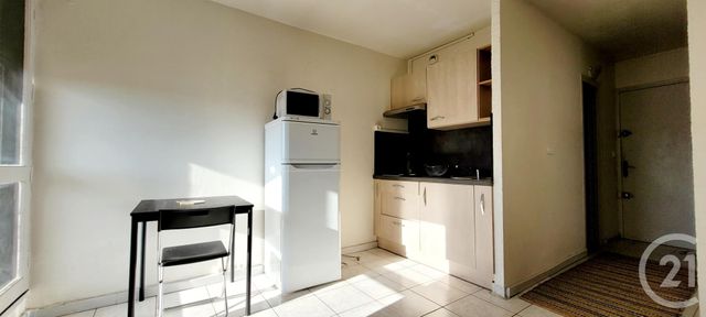 Appartement F2 &agrave; louer - 2 pi&egrave;ces - 28 m2 - Ales - 30 - LANGUEDOC-ROUSSILLON