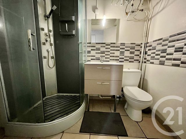 Appartement F2 &agrave; louer - 2 pi&egrave;ces - 28 m2 - Ales - 30 - LANGUEDOC-ROUSSILLON