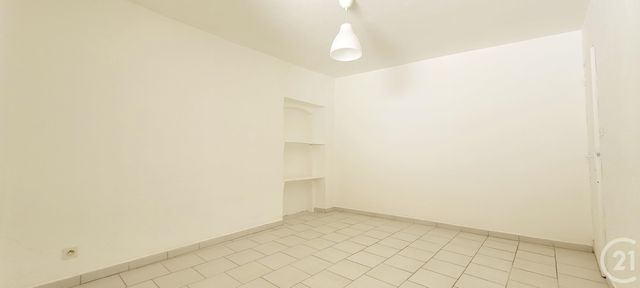 Appartement F3 &agrave; louer - 3 pi&egrave;ces - 85 m2 - Ales - 30 - LANGUEDOC-ROUSSILLON