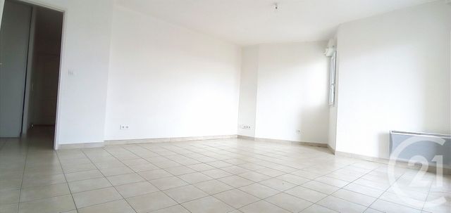 Appartement T3 &agrave; louer - 3 pi&egrave;ces - 58,09 m2 - Ales - 30 - LANGUEDOC-ROUSSILLON