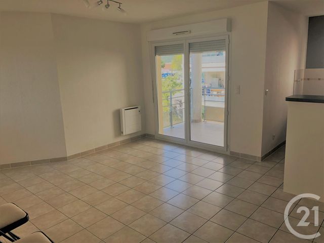 Appartement T3 à louer - 3 pièces - 58,09 m2 - Ales - 30 - LANGUEDOC-ROUSSILLON