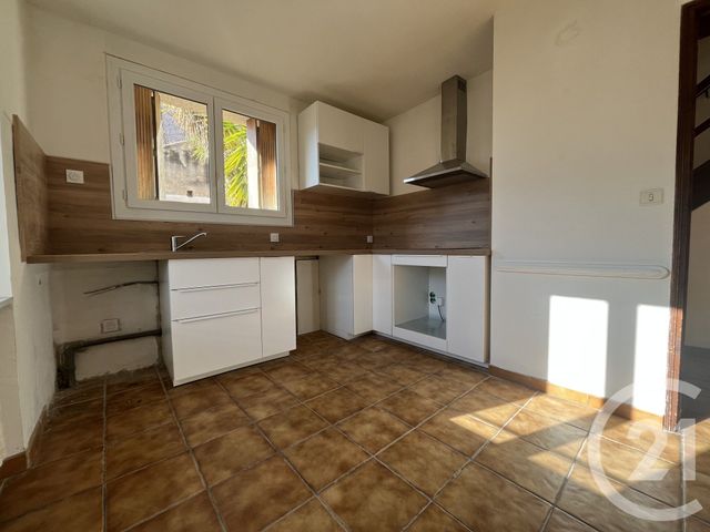 Maison &agrave; louer - 4 pi&egrave;ces - 87 m2 - Ales - 30 - LANGUEDOC-ROUSSILLON