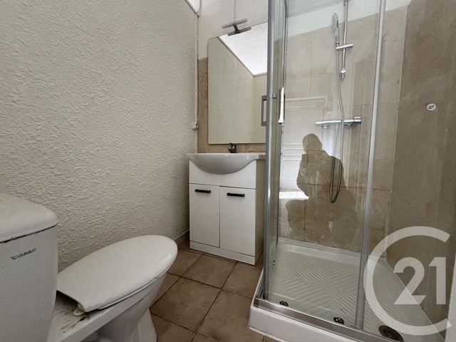 Appartement F1 bis &agrave; louer - 2 pi&egrave;ces - 30,87 m2 - Ales - 30 - LANGUEDOC-ROUSSILLON