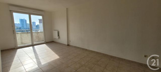 Appartement T2 &agrave; louer - 2 pi&egrave;ces - 38,39 m2 - Ales - 30 - LANGUEDOC-ROUSSILLON