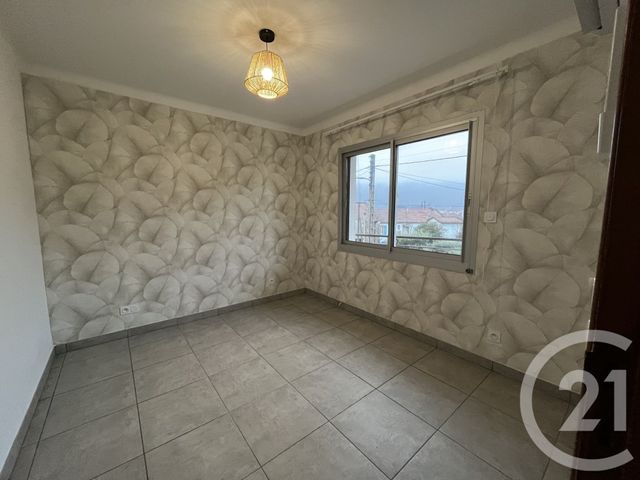 Appartement F4 &agrave; louer - 4 pi&egrave;ces - 70 m2 - La Grand Combe - 30 - LANGUEDOC-ROUSSILLON