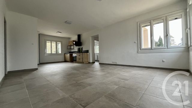 Maison &agrave; louer - 4 pi&egrave;ces - 90 m2 - St Hilaire De Brethmas - 30 - LANGUEDOC-ROUSSILLON