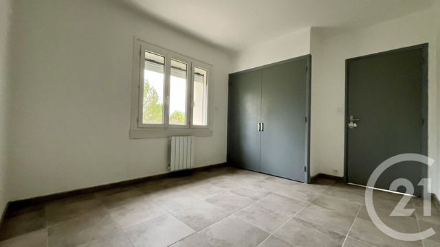 Maison &agrave; louer - 4 pi&egrave;ces - 90 m2 - St Hilaire De Brethmas - 30 - LANGUEDOC-ROUSSILLON