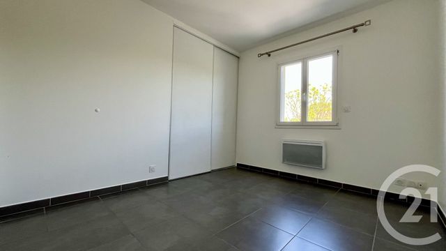Appartement F4 &agrave; louer - 4 pi&egrave;ces - 98 m2 - St Christol Les Ales - 30 - LANGUEDOC-ROUSSILLON