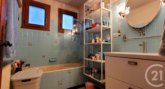 Maison &agrave; louer - 4 pi&egrave;ces - 84,54 m2 - Ales - 30 - LANGUEDOC-ROUSSILLON