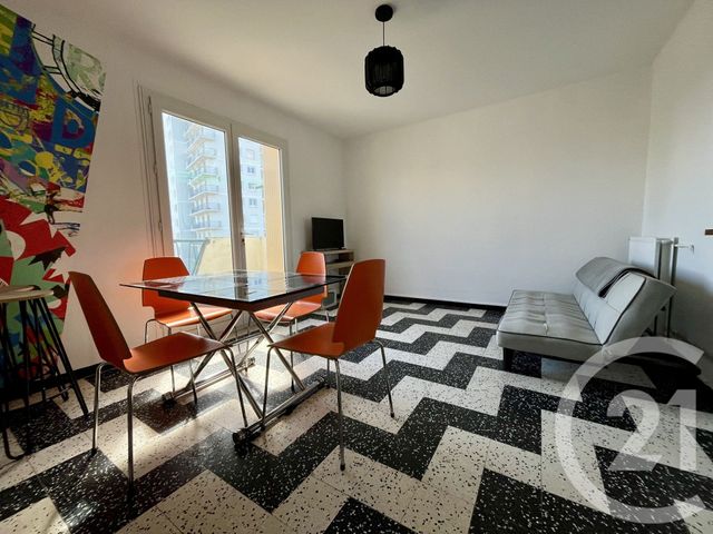 Appartement F4 &agrave; louer - 4 pi&egrave;ces - 66 m2 - Ales - 30 - LANGUEDOC-ROUSSILLON