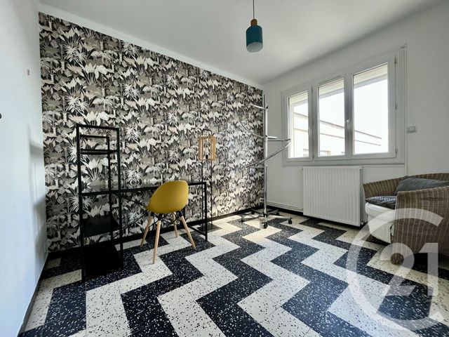 Appartement F4 &agrave; louer - 4 pi&egrave;ces - 66 m2 - Ales - 30 - LANGUEDOC-ROUSSILLON