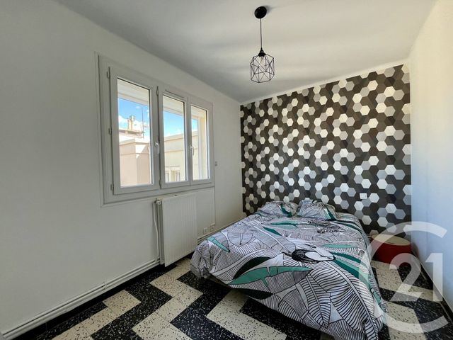 Appartement F4 &agrave; louer - 4 pi&egrave;ces - 66 m2 - Ales - 30 - LANGUEDOC-ROUSSILLON