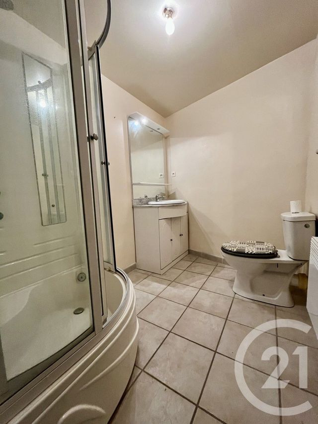 Appartement T4 &agrave; louer - 4 pi&egrave;ces - 63,45 m2 - Anduze - 30 - LANGUEDOC-ROUSSILLON