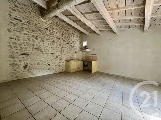 Appartement T4 &agrave; louer - 4 pi&egrave;ces - 63,45 m2 - Anduze - 30 - LANGUEDOC-ROUSSILLON