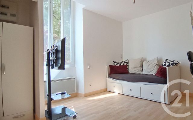 Appartement Studio &agrave; louer - 1 pi&egrave;ce - 17,75 m2 - Ales - 30 - LANGUEDOC-ROUSSILLON