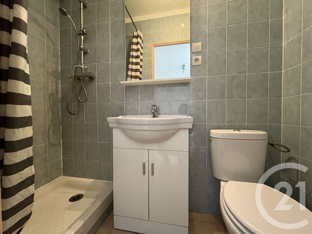 Appartement Studio &agrave; louer - 1 pi&egrave;ce - 17,75 m2 - Ales - 30 - LANGUEDOC-ROUSSILLON