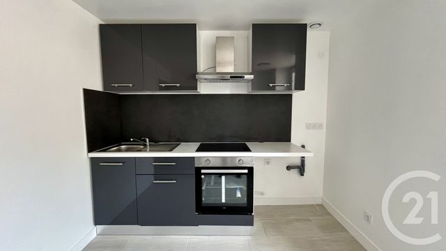 Appartement F3 &agrave; louer - 3 pi&egrave;ces - 76,20 m2 - Ales - 30 - LANGUEDOC-ROUSSILLON