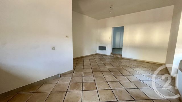 Appartement F4 &agrave; louer - 4 pi&egrave;ces - 50 m2 - Ales - 30 - LANGUEDOC-ROUSSILLON
