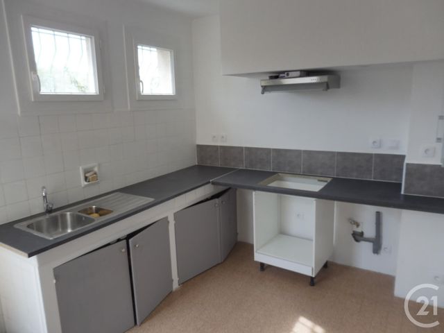 Appartement F5 &agrave; louer - 5 pi&egrave;ces - 95,88 m2 - Ales - 30 - LANGUEDOC-ROUSSILLON