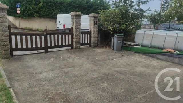 Appartement F5 &agrave; louer - 5 pi&egrave;ces - 95,88 m2 - Ales - 30 - LANGUEDOC-ROUSSILLON