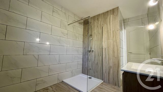 Maison &agrave; louer - 3 pi&egrave;ces - 78,35 m2 - Ales - 30 - LANGUEDOC-ROUSSILLON