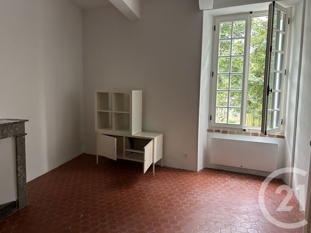 Appartement F3 &agrave; louer - 3 pi&egrave;ces - 78,25 m2 - St Jean Du Gard - 30 - LANGUEDOC-ROUSSILLON