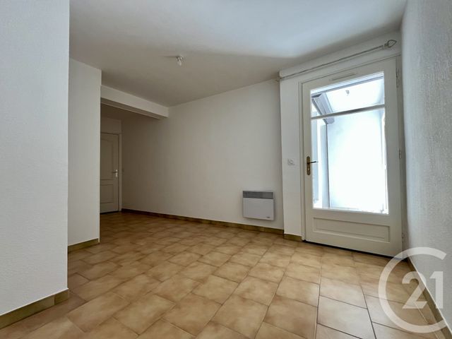 Appartement F3 &agrave; louer - 3 pi&egrave;ces - 77,07 m2 - Lezan - 30 - LANGUEDOC-ROUSSILLON