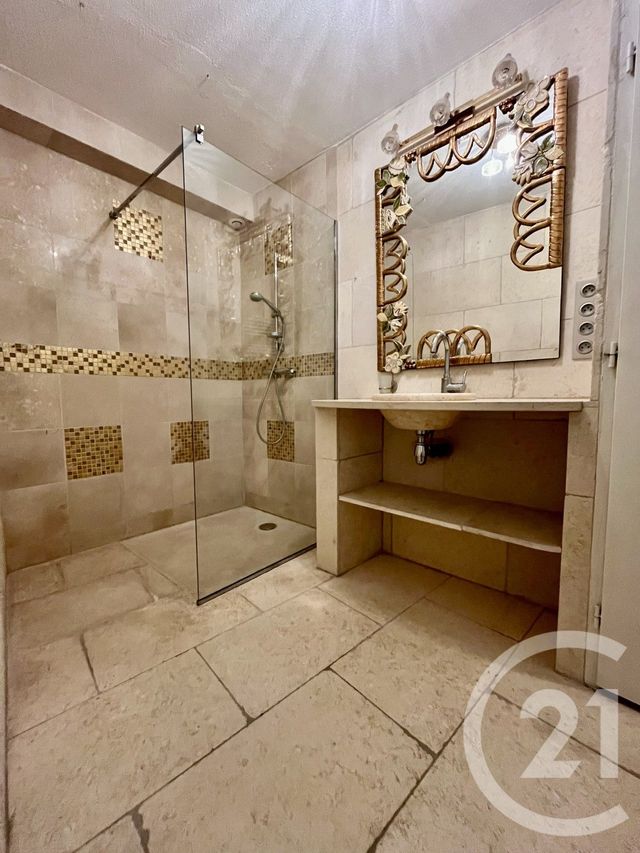 Appartement F3 &agrave; louer - 3 pi&egrave;ces - 77,07 m2 - Lezan - 30 - LANGUEDOC-ROUSSILLON