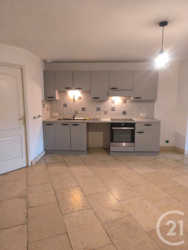 Appartement F3 &agrave; louer - 3 pi&egrave;ces - 77,07 m2 - Lezan - 30 - LANGUEDOC-ROUSSILLON