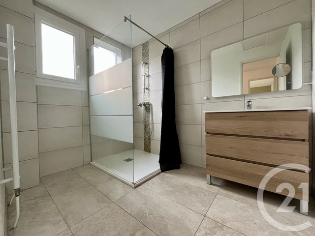 Maison &agrave; louer - 4 pi&egrave;ces - 68 m2 - Ales - 30 - LANGUEDOC-ROUSSILLON