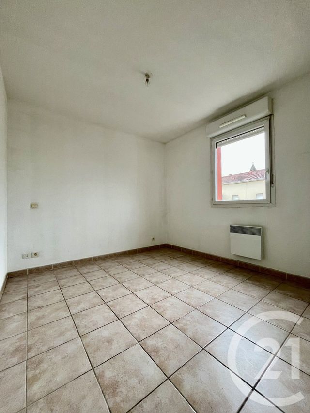 Appartement F3 &agrave; louer - 2 pi&egrave;ces - 58,24 m2 - Ales - 30 - LANGUEDOC-ROUSSILLON