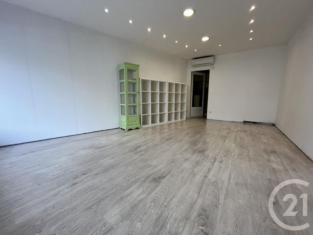Local commercial à louer - 29.8 m2 - 30 - Gard